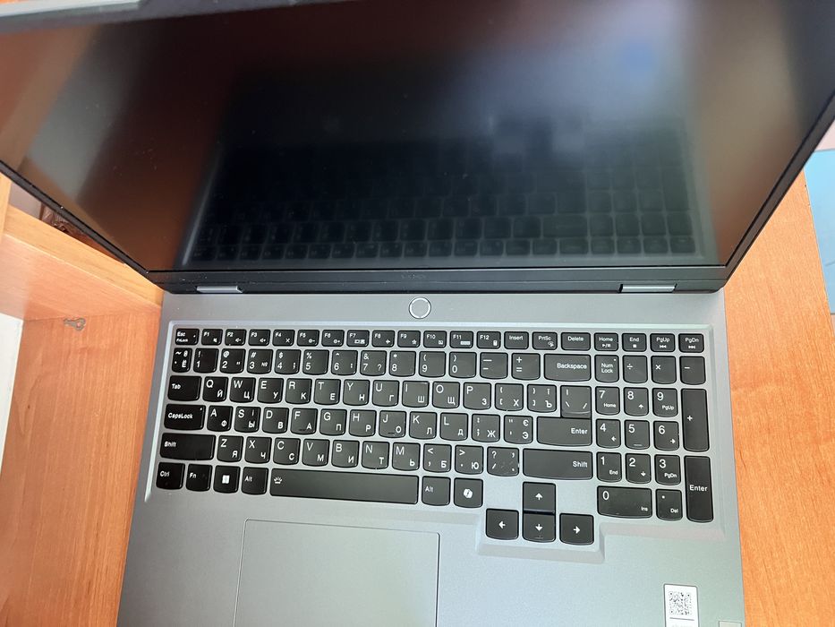 Ноутбук Lenovo 15IAX9