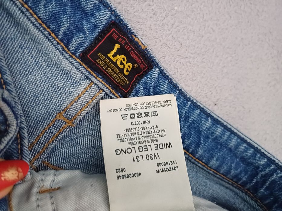 Jeansy spodnie lee W30 L31 *jak nowe* proste*luźne*