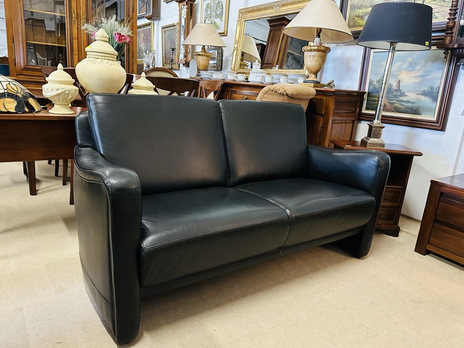 BARDZO ZADBANA :) 2 os. sofa ze skóry naturalnej :)