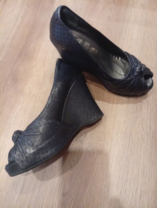 Sapato Alto de pele