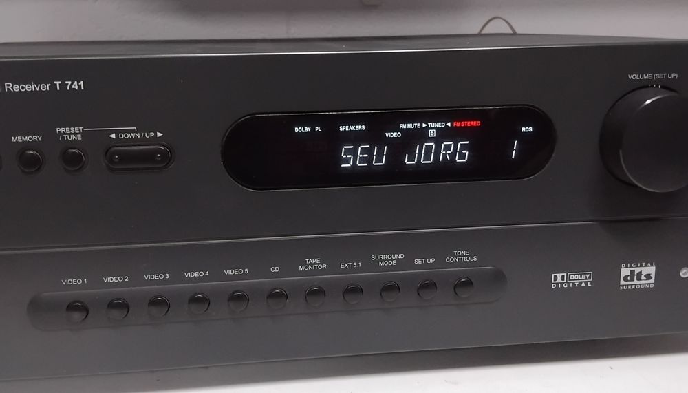 NAD amplificador T741