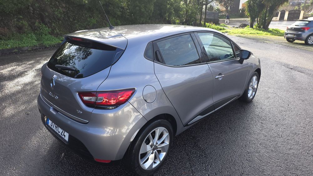 Renault Clio Limited 130.000km