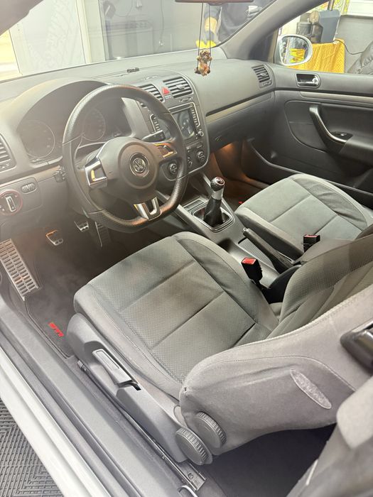 Golf V (kit full GTi) como novo