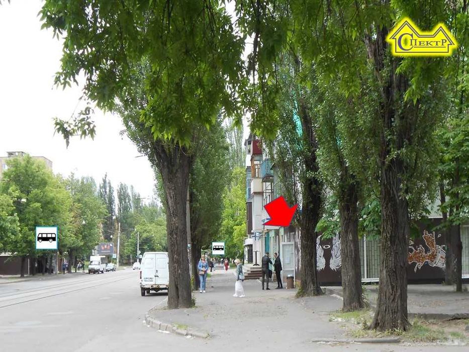 98кв.м.  без опаленя червона лінія великий фасад друга дитяча лікарня  вул Соборності