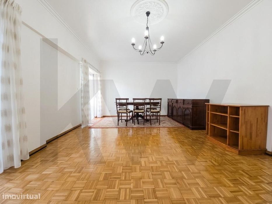 Apartamento T2 | Arrecadação | Ramada, Odivelas