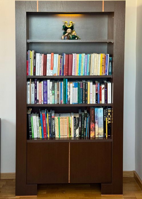 Regał VOX Modern Home – pojemny i elegancki