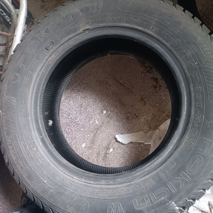 Продам резину з дисками