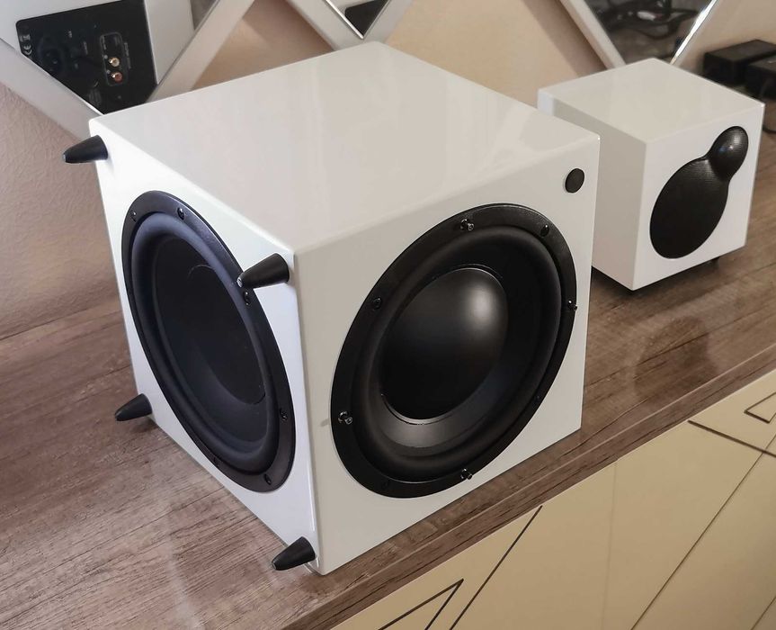 Активная 2.1 аудиосистема Triangle Color 123