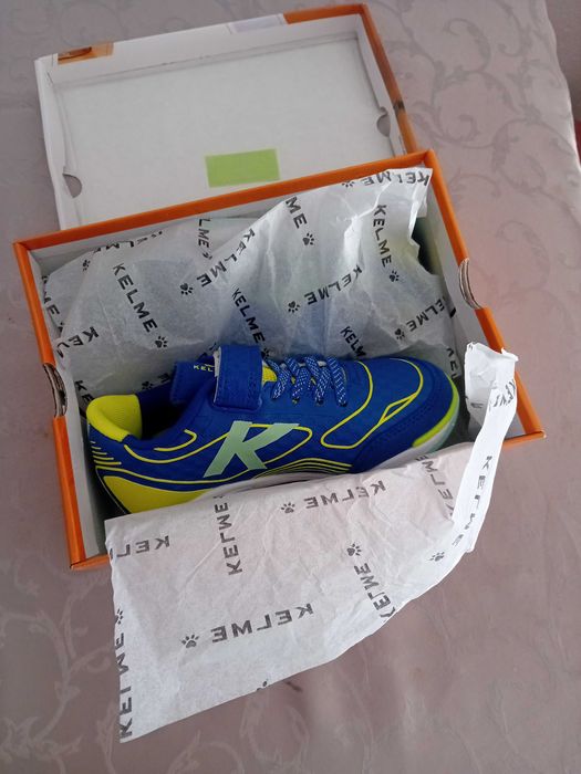 Ténis futsal criança KELME