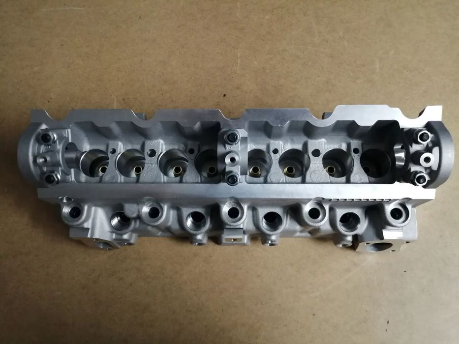 Cabeça Motor 1900 D / TD - Peugeot 406 , 305 , 309 , 806 , Boxer ,