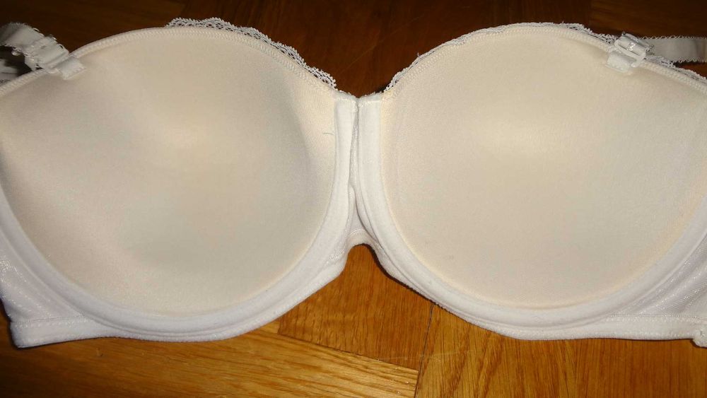 Biustonosz Hunkemoller 85C jak nowy