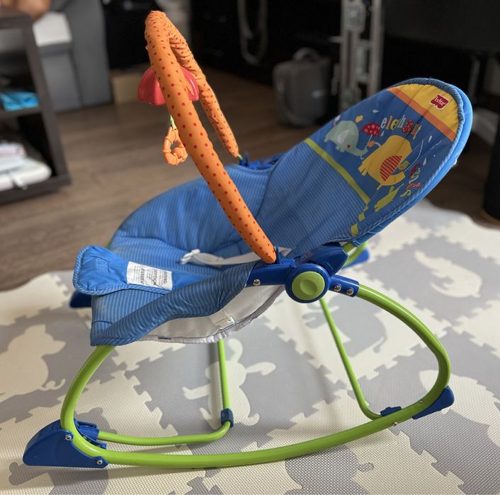 Leżaczek bujaczek Fisher Price wibracje