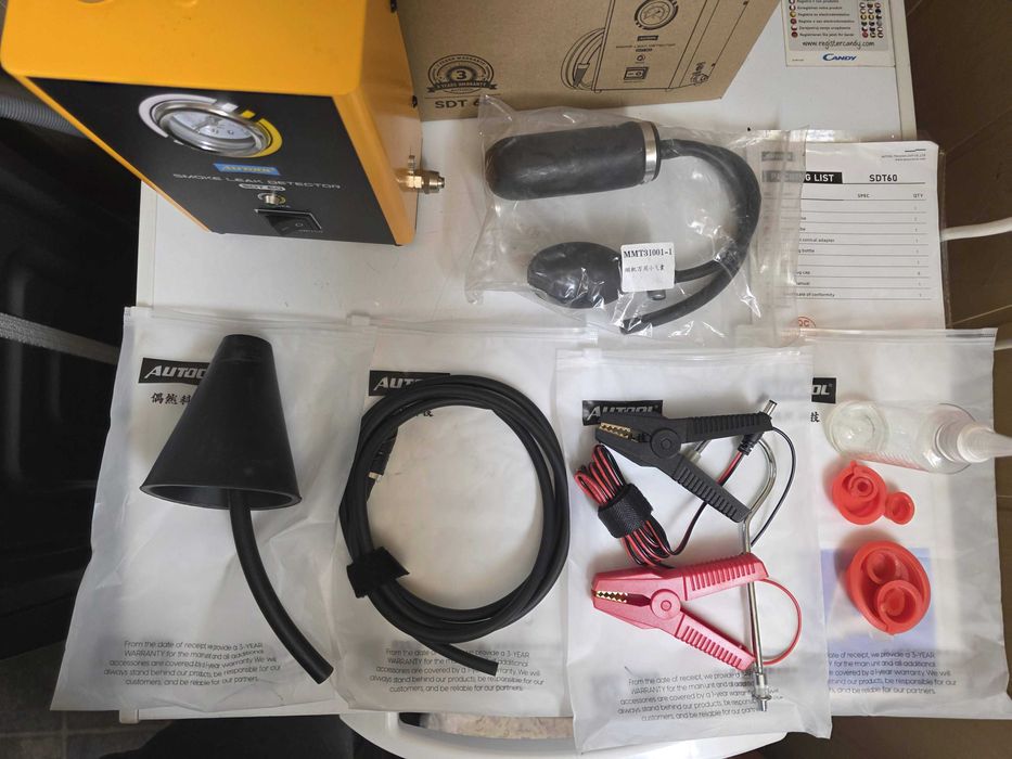 Generator dymu tester szczelności silnika AUTOOL SDT60