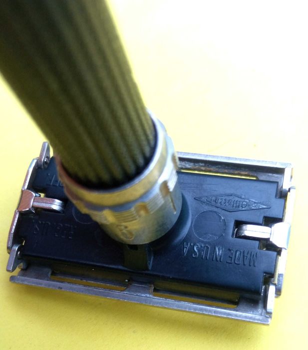 Станок бритвенный Gilette Идеал"Дипломат" бабочка