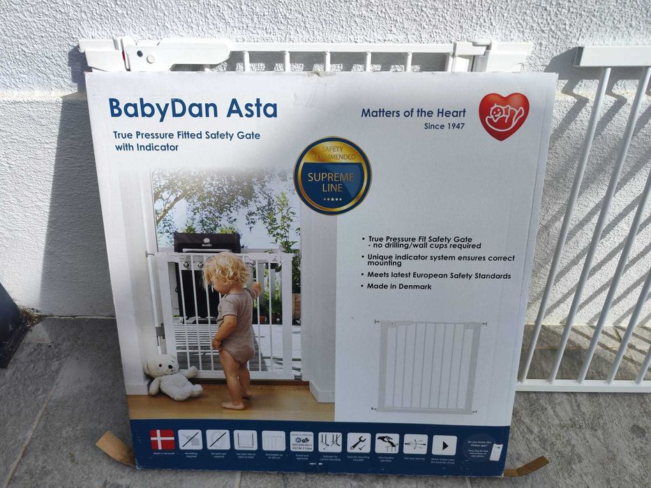 Barreira de proteção Baby Dan Asta