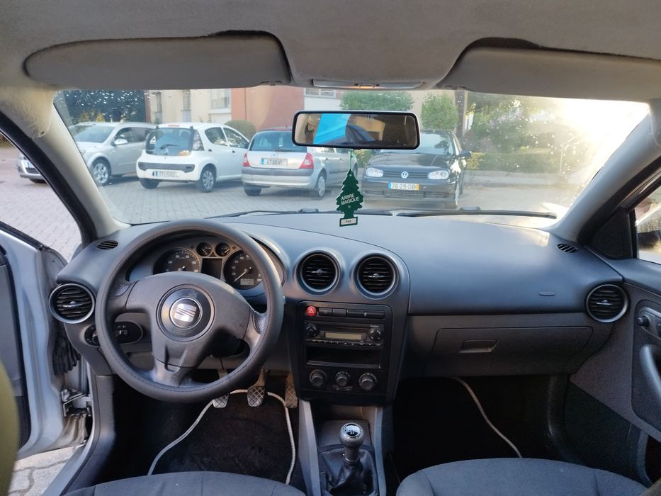 SEAT Ibiza — fotografia 8