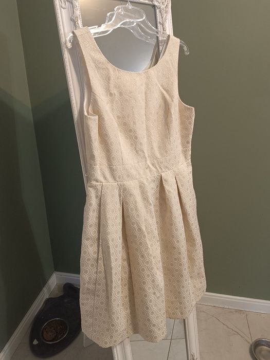 Elegancka złota sukienka eliza j, rozmiar 44 (xxl) – stan idealny