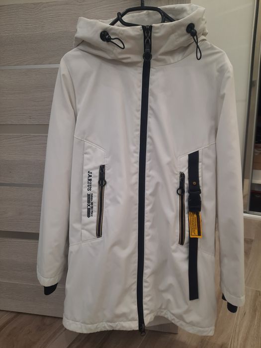 Продам куртку -парку Jarius