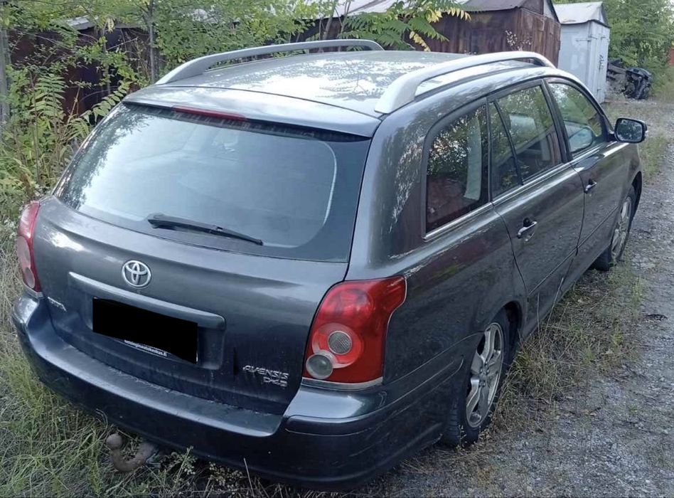 Разборка Toyota Avensis t25 Toyota Corolla Verso E12 2.0 d4d 2004-2009 Toyota Corolla e11 2001