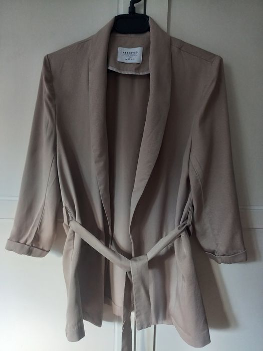 Marynarka żakiet beżowy wiązany Reserved