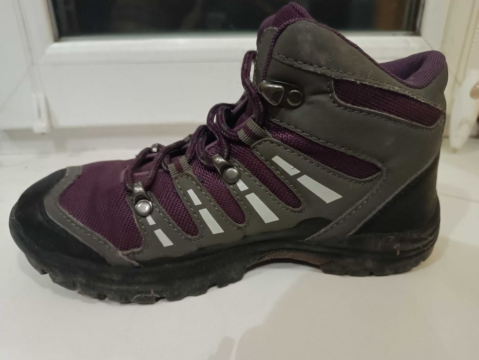 тренінгові черевики quechua