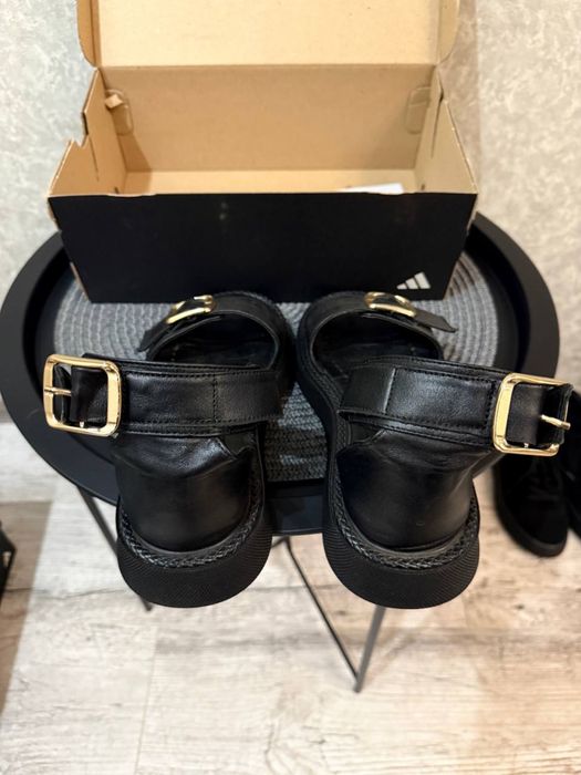 Продам босоніжки щкіра! Стан гарний