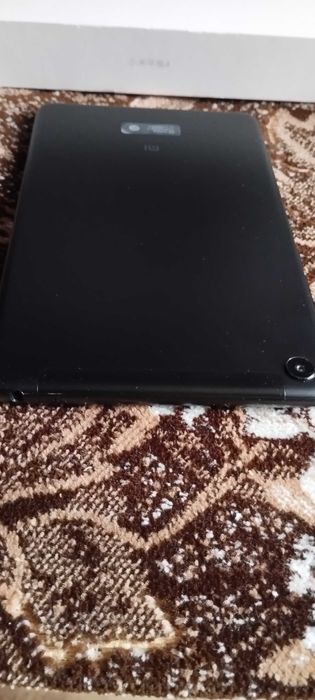 Xiaomi Mi Pad 4 планшет в хорошому стані