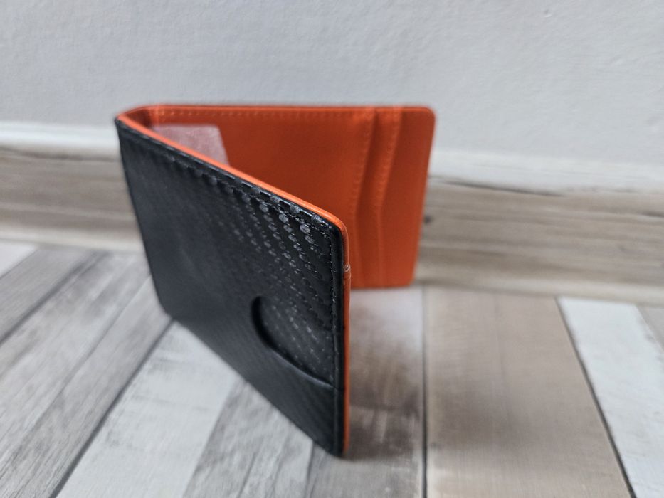 Portfel męski  - na karty i banknoty