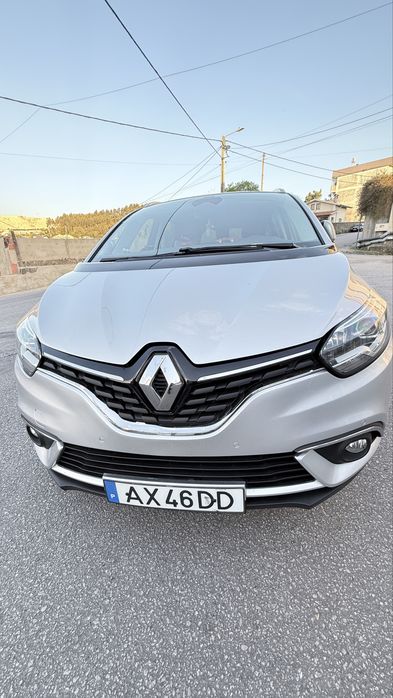 renault grand scénic 7 lugares , ano 2018 , caixa automatica, sensor . Gps .AC