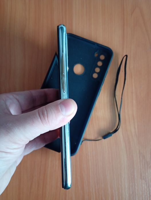 Redmi NOTE 8  ( 4 / 64 )