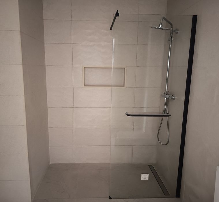 Painel de Duche 80x195 Preto