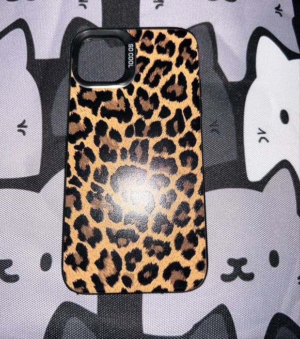 Чохли на 11 айфон