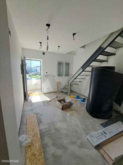 Apartamento T1 no Estremão