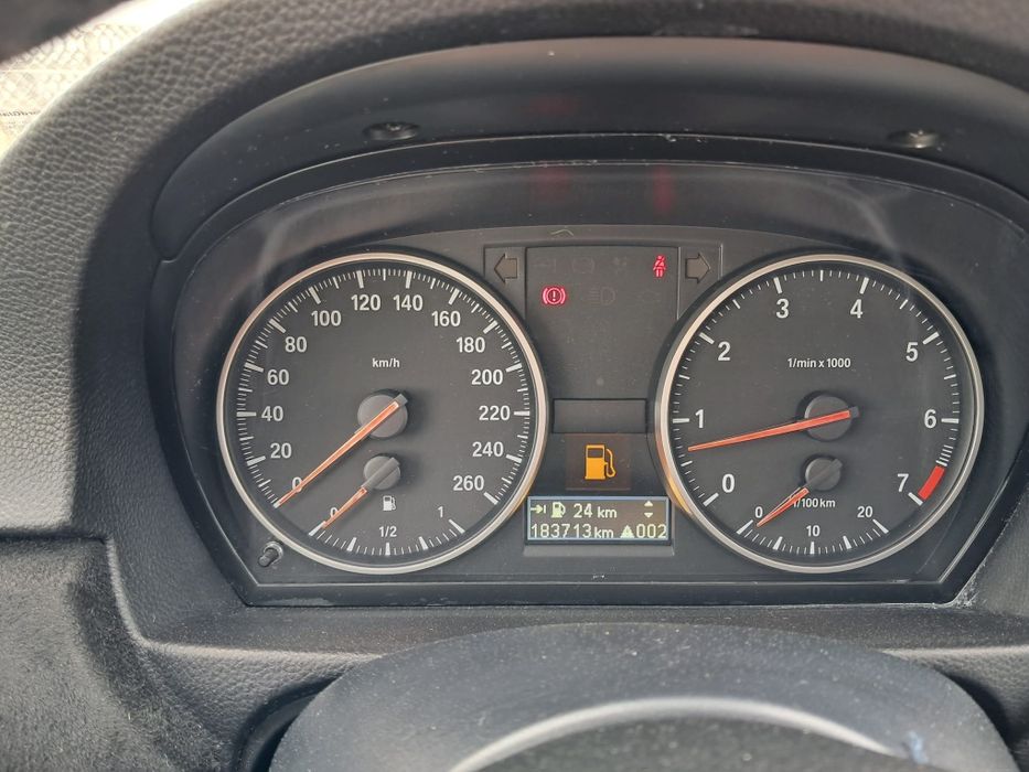 BMW 3 2.0B 143km. 2011 rok