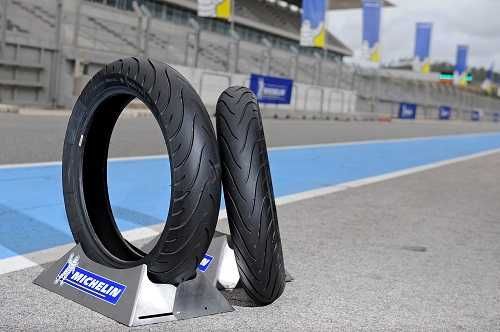 Мотошина Michelin Pilot Street Radial нова | R17 naked street