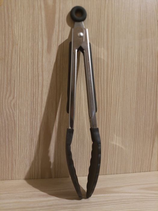 Щипцы для гриля новые