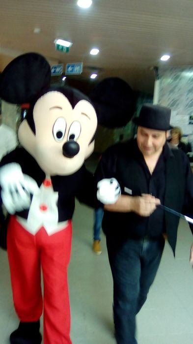 Mágico Ilusionista *Magic Shows*