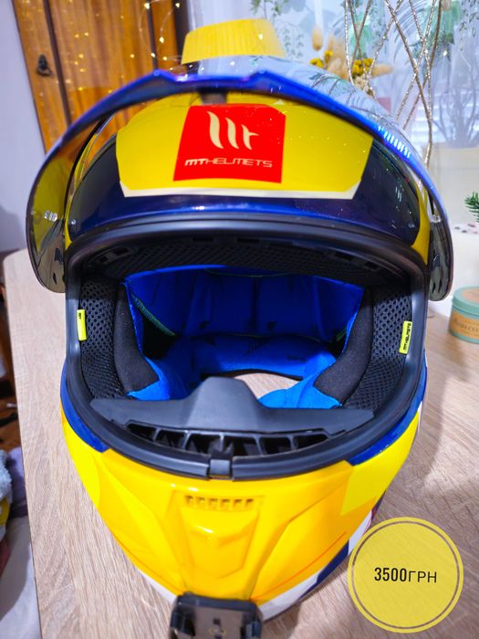 Шолом MT Targo Pro (два візора),розмір L