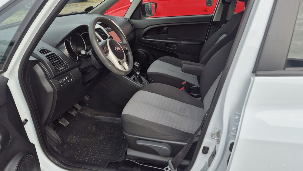 Kia Venga 1.4CRD klima tempomat kamera