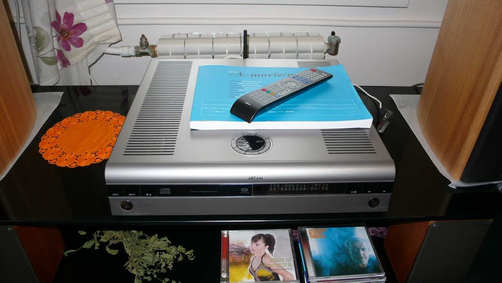 Arcam Solo Music MK2 -  підсилювач, CD/SACD плеєр, стример тюнер цап.