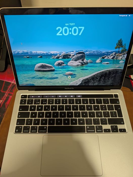 MacBook Pro M2 13” (2022) – Como Novo