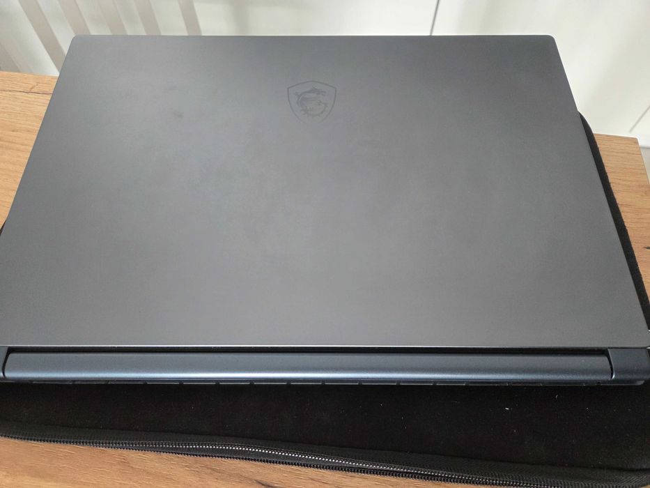 Laptop gamingowy MSI Stealth 15m