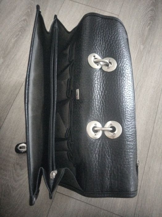 Мужской портфель  мягкий кожаный Eminsa