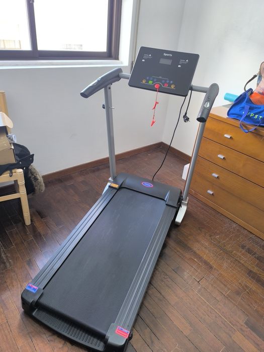 Passadeira Clover Fitness A800 Pro