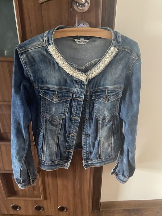 Damska kurtka jeansowa rozmiar m