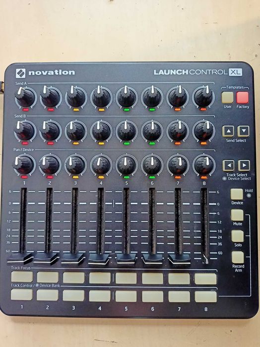 Novation Launch Control XL MK2. Uszkodzony.