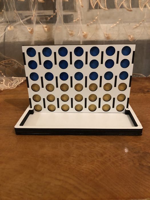 Гра «4 в ряд» з дерева (фанери)