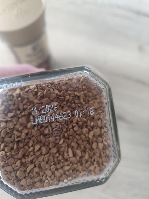 Kawa rozpuszczalna jacobs 200 g i Tchibo 180