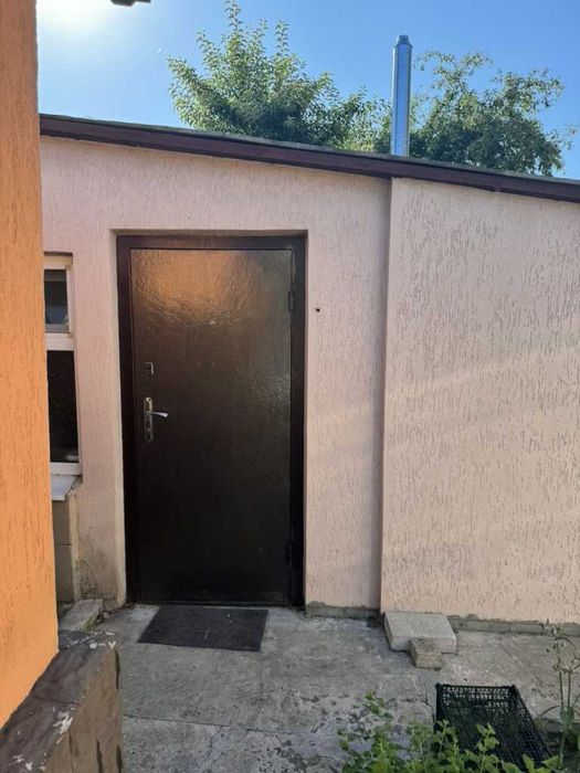 Частина будинку в центральній частині міста