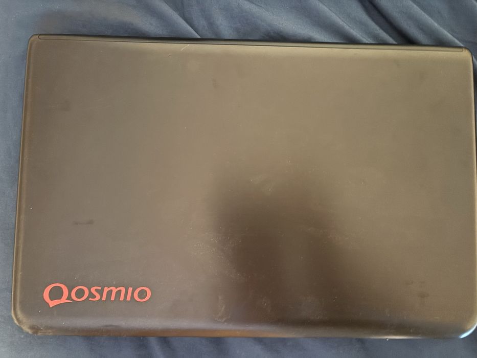 Portátil Toshiba Qosmio X70-B